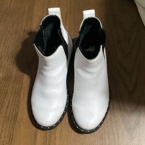 Sorel Lennox Chelsea Waterproof Leather Boot size 6